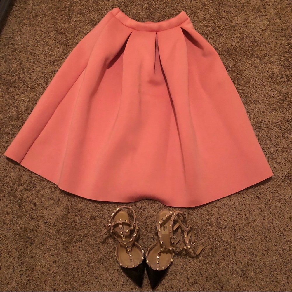 Soprano pink skirt